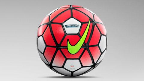 Alan Shearer thực hiện cú volley sấm sét ghi bàn vào lưới Everton cho Newcastle United