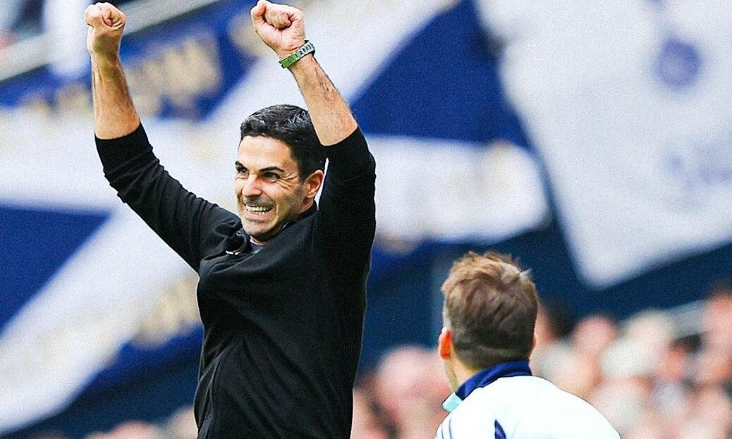 Sơ đồ chiến thuật mô phỏng cuộc đối đầu giữa Mikel Arteta của Arsenal và Ange Postecoglou của Tottenham trong Derby Bắc London