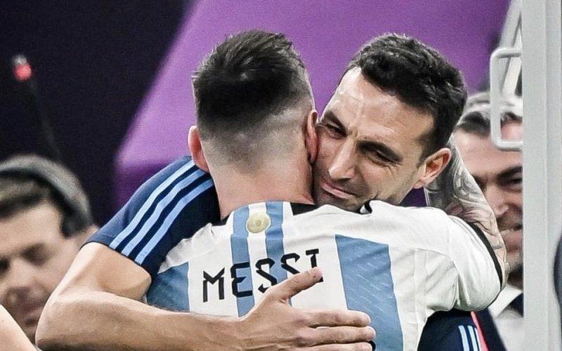 Minh họa chiến thuật bóng đá Ý hiện đại do các huấn luyện viên trẻ Serie A triển khai, thể hiện sự đổi mới và linh hoạt.