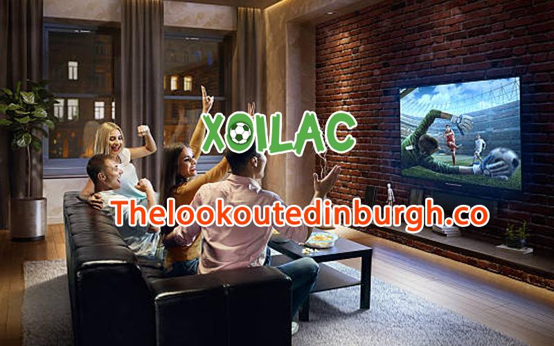 Khoảnh khắc sôi động trong trận đấu Europa League có sự góp mặt của một đội bóng Ý, thể hiện sức cạnh tranh và tầm ảnh hưởng ở Cúp C2.