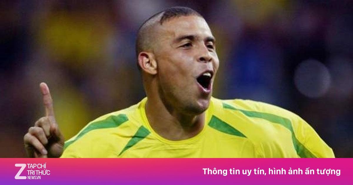 Gerd Muller 'Der Bomber', huyền thoại ghi bàn của Bayern Munich, ăn mừng bàn thắng trong màu áo đỏ trắng kinh điển