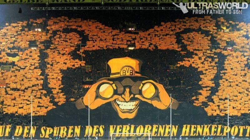Cổ động viên Marseille tạo nên bầu không khí cuồng nhiệt trên khán đài Stade Vélodrome, ủng hộ đội nhà tại Ligue 1.