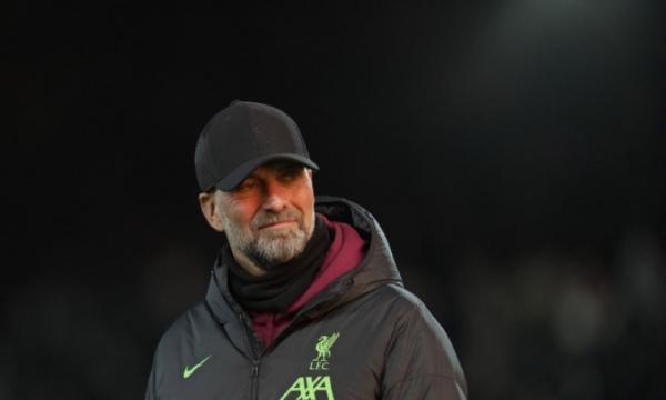 Rudi Völler trong vai trò huấn luyện viên hoặc giám đốc thể thao, tiếp tục đóng góp cho bóng đá Đức sau sự nghiệp cầu thủ.