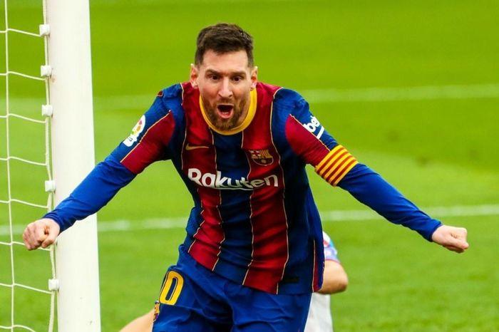 Sơ đồ chiến thuật 3-5-2 được Ronald Koeman áp dụng cho đội hình Barcelona nhằm tối ưu hóa nhân sự