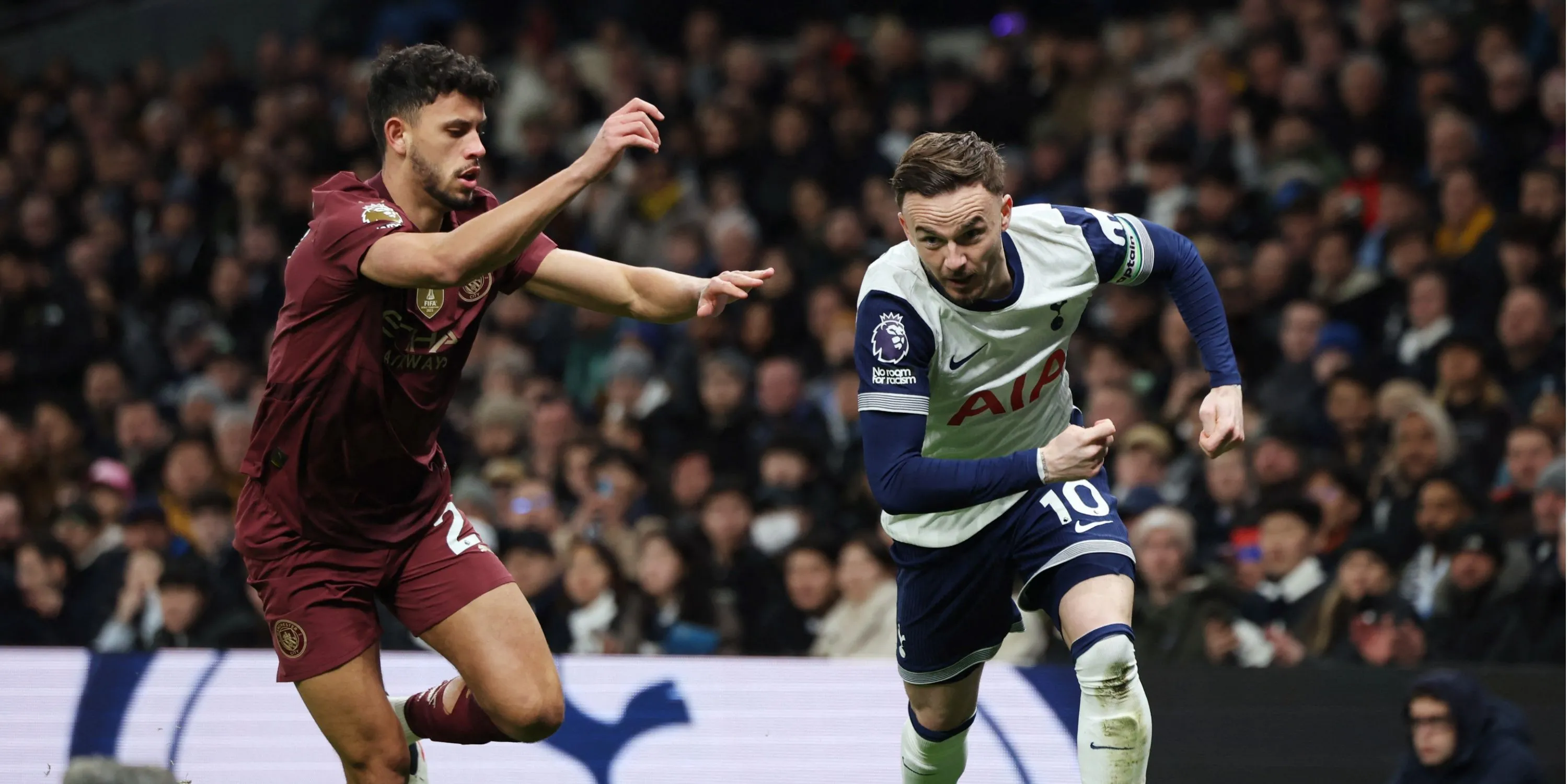 James Maddison trong màu áo Tottenham Hotspur mùa giải 2024-25