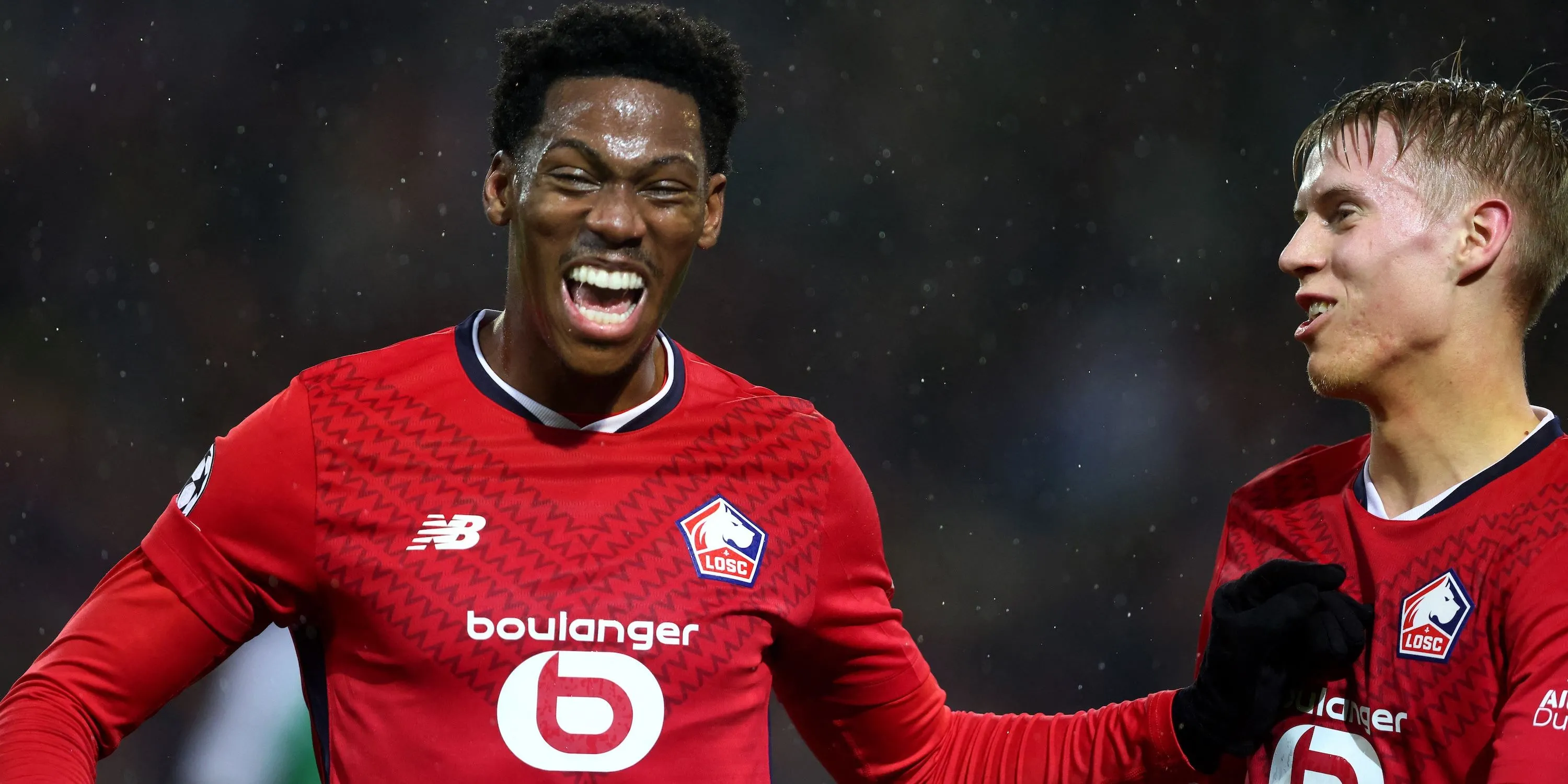 Jonathan David ăn mừng bàn thắng thứ tư cho Lille