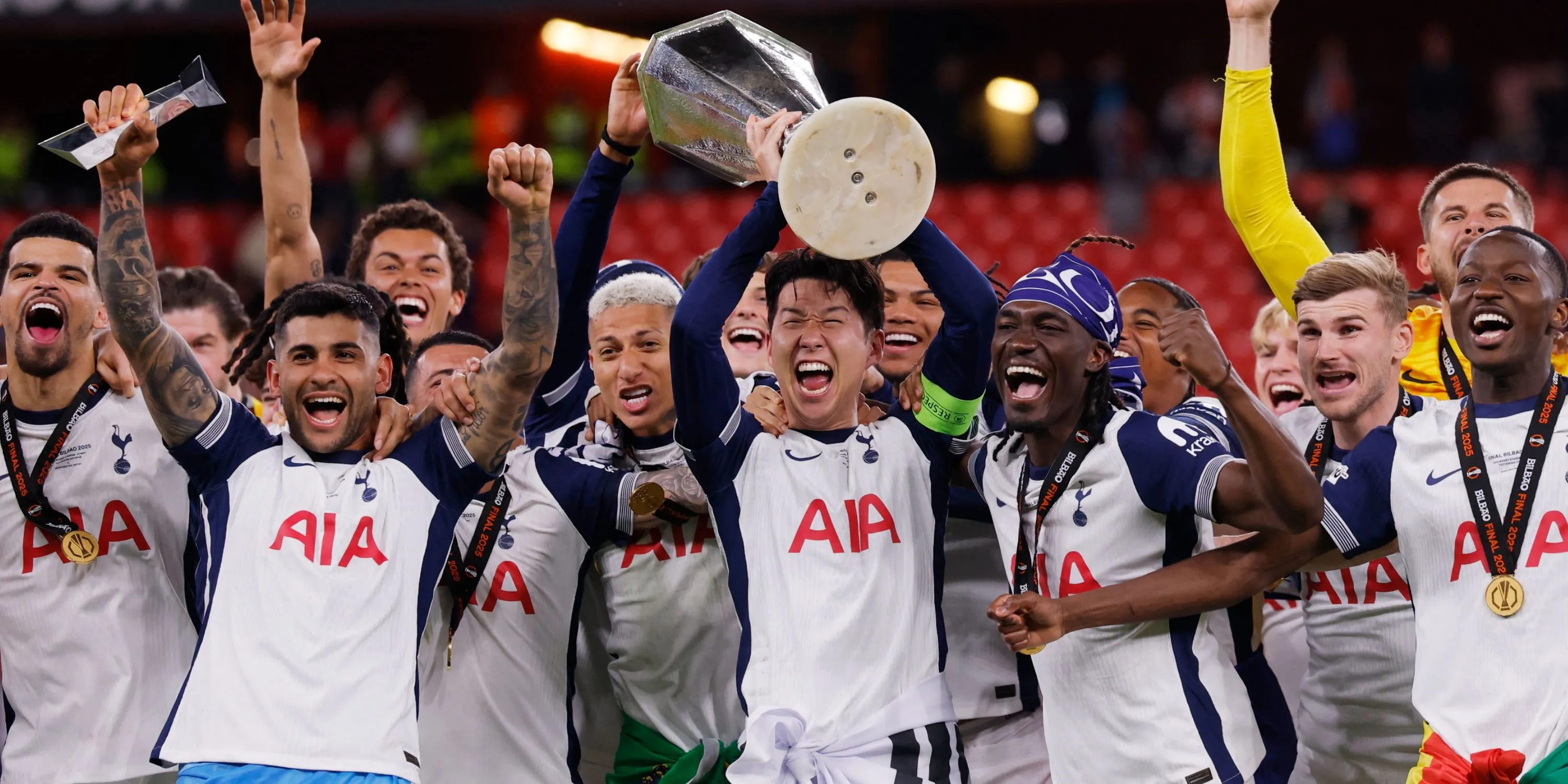 Tottenham: 60 Năm Chờ Đợi, Bao Giờ Hết Khát Danh Hiệu?