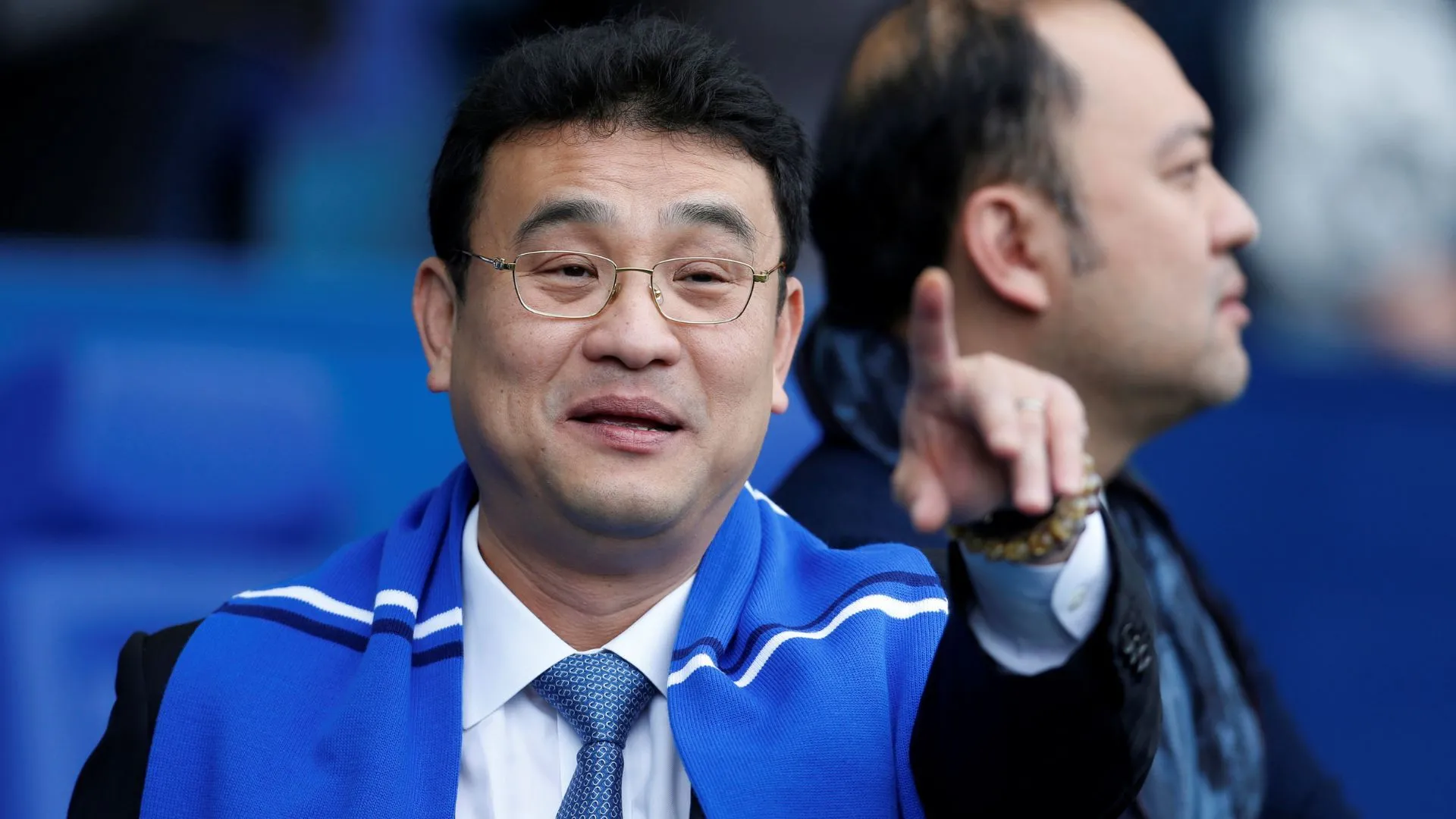 Chủ tịch Sheffield Wednesday Dejphon Chansiri đối mặt với áp lực lớn từ người hâm mộ