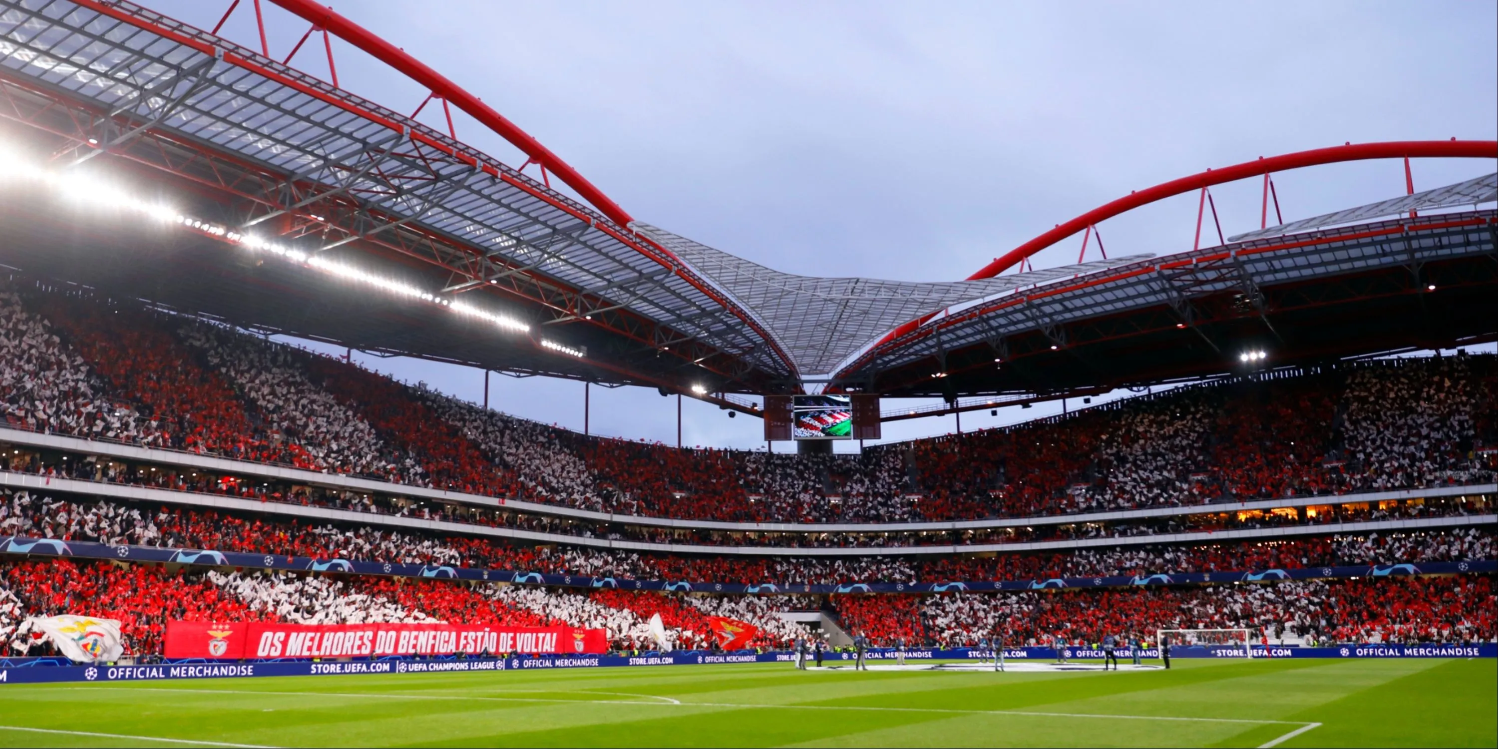 Sân vận động Estadio da Luz của Benfica, một công trình kiến trúc hiện đại và ấn tượng.