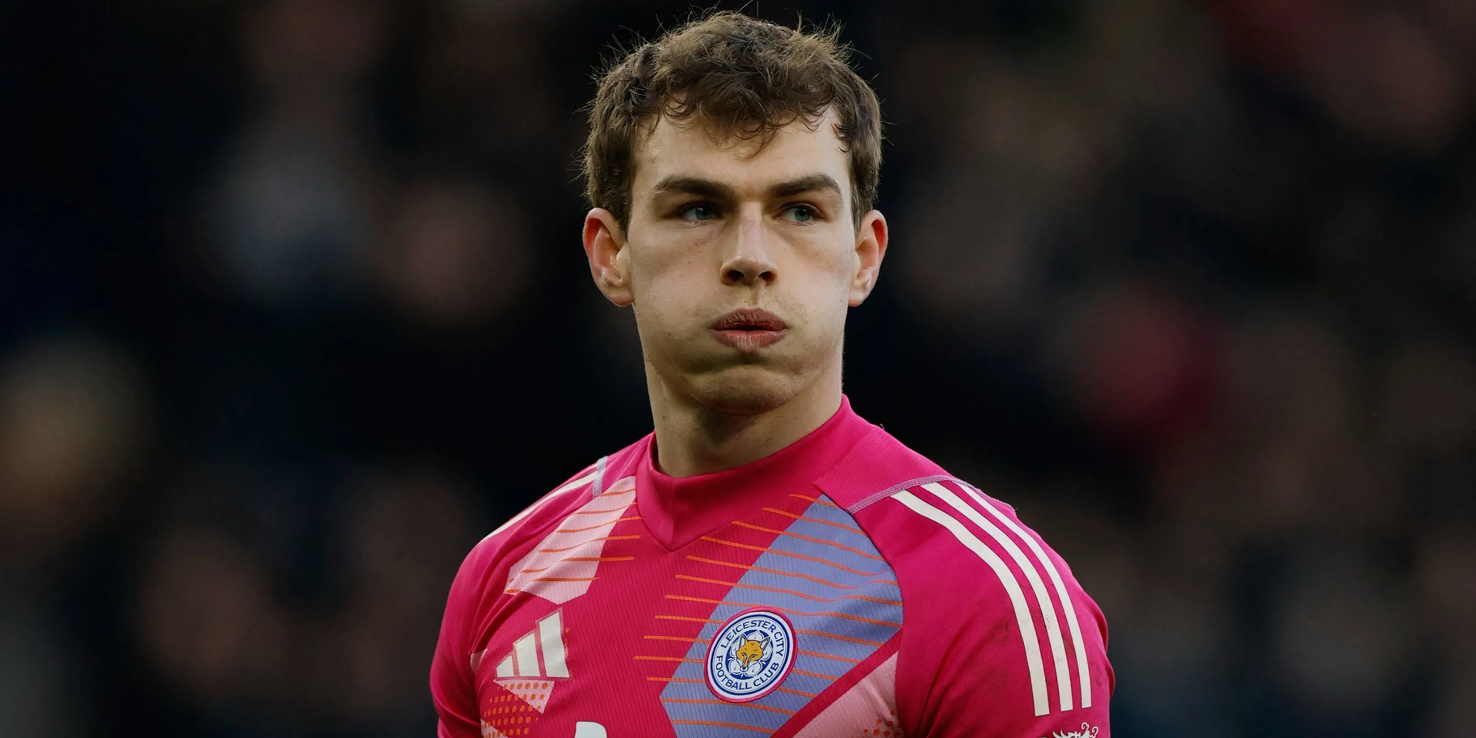Mads Hermansen trong màu áo Leicester City tại Premier League