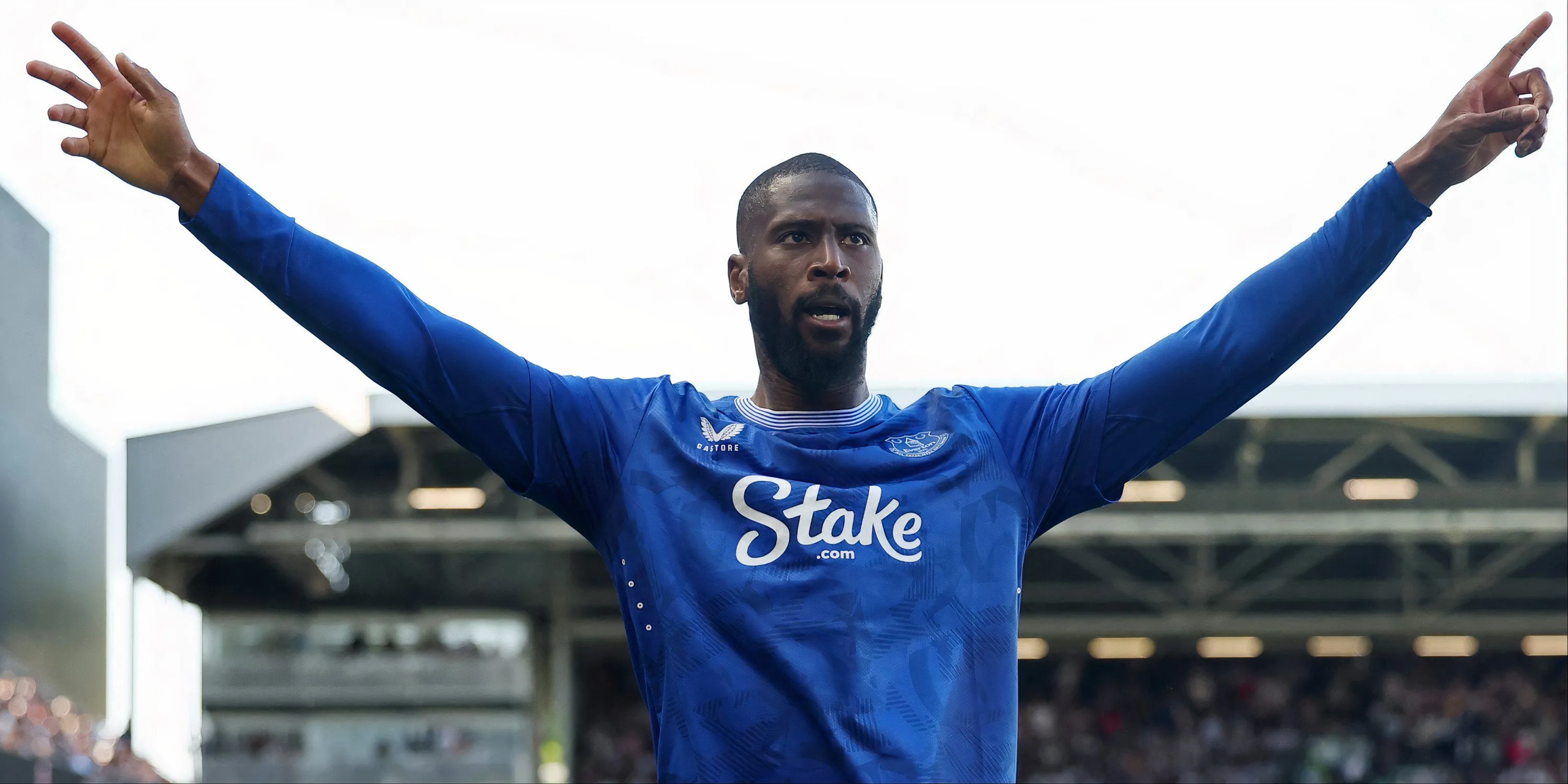 Chuyển Nhượng Man Utd: Amorim Nên Ưu Tiên Bán Onana Hơn Garnacho?