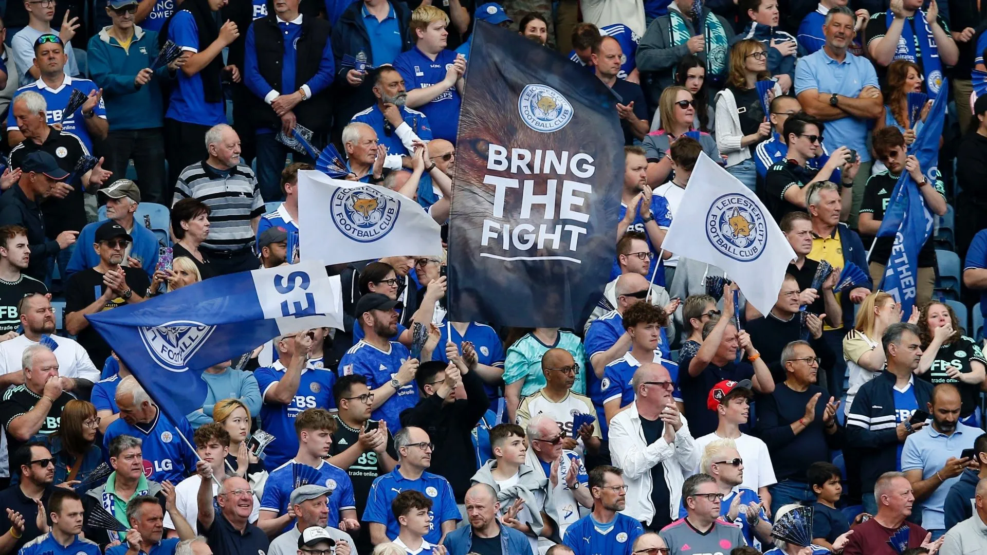 Cổ động viên Leicester City hồi tưởng các kỷ niệm tại King Power Stadium